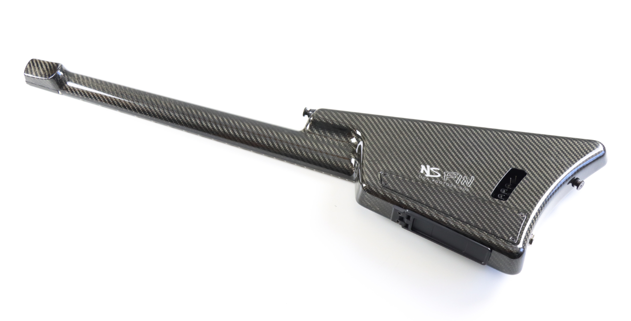 NS Design Fin 6 guitar
